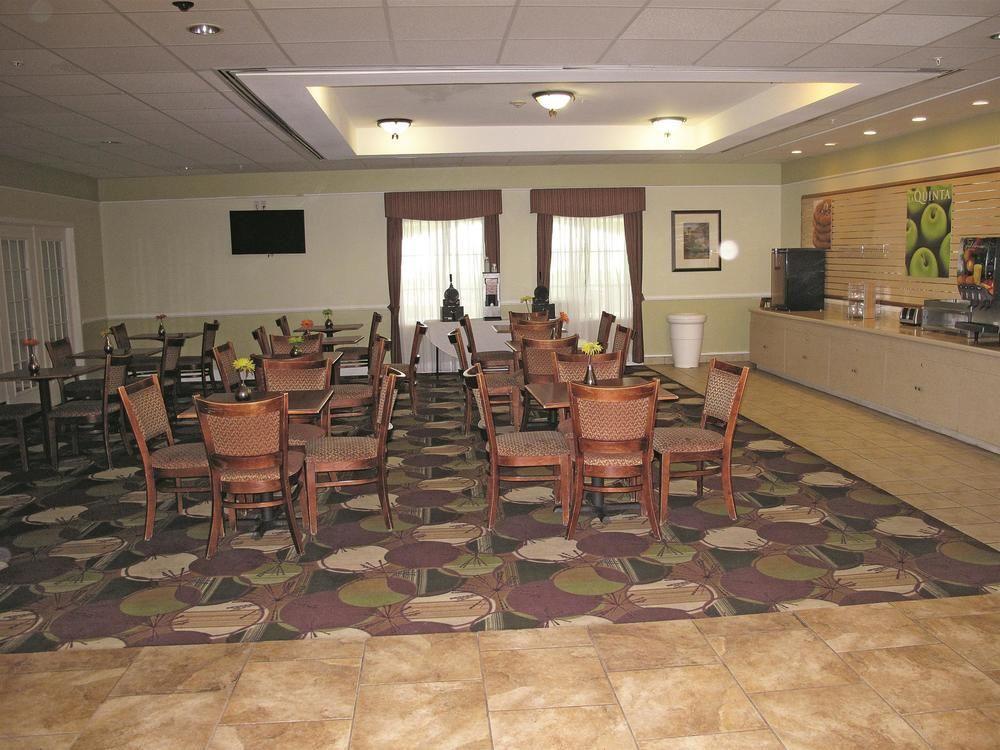 Hotel La Quinta By Wyndham North 3*