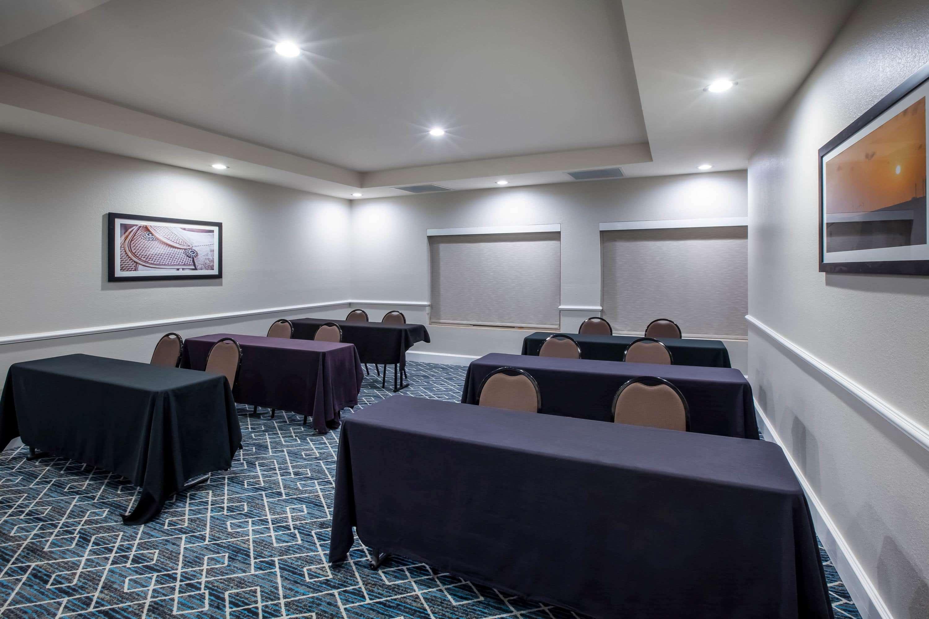 Hotel La Quinta By Wyndham North 3*